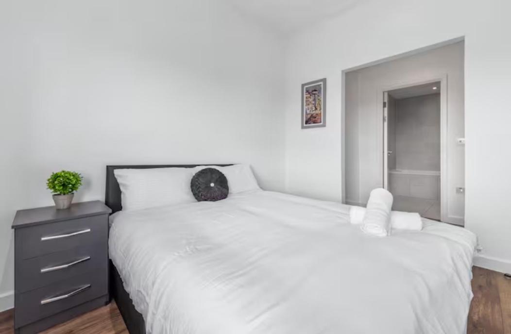 Delta 2 Bedroom Flat In London Dp102 Croydon Luaran gambar