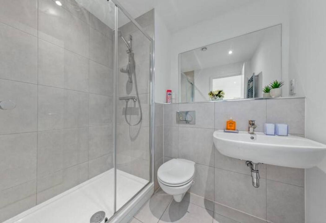 Delta 2 Bedroom Flat In London Dp102 Croydon Luaran gambar